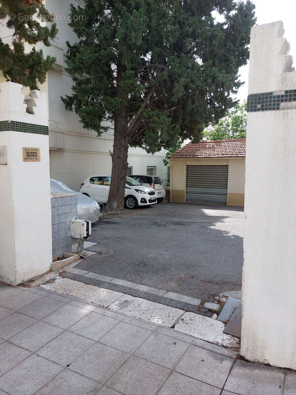 Parking à NICE