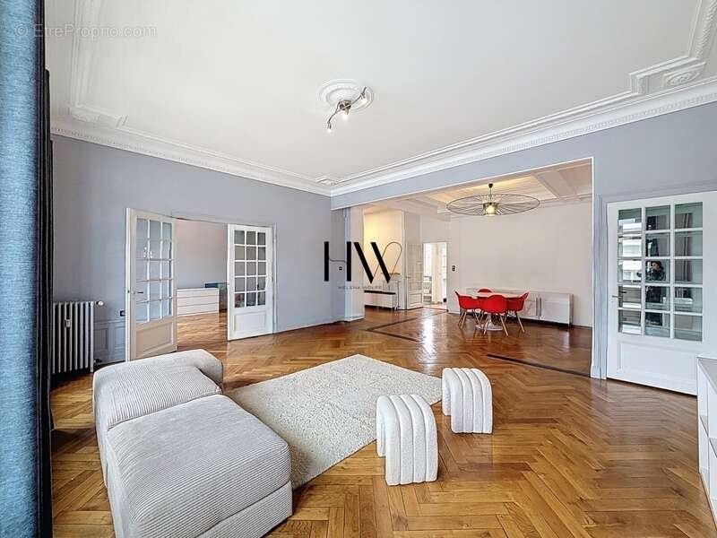 Appartement haussmannien de 161 m² – Centre-ville d’Annemasse – Idéal frontalier Genève - photo 4