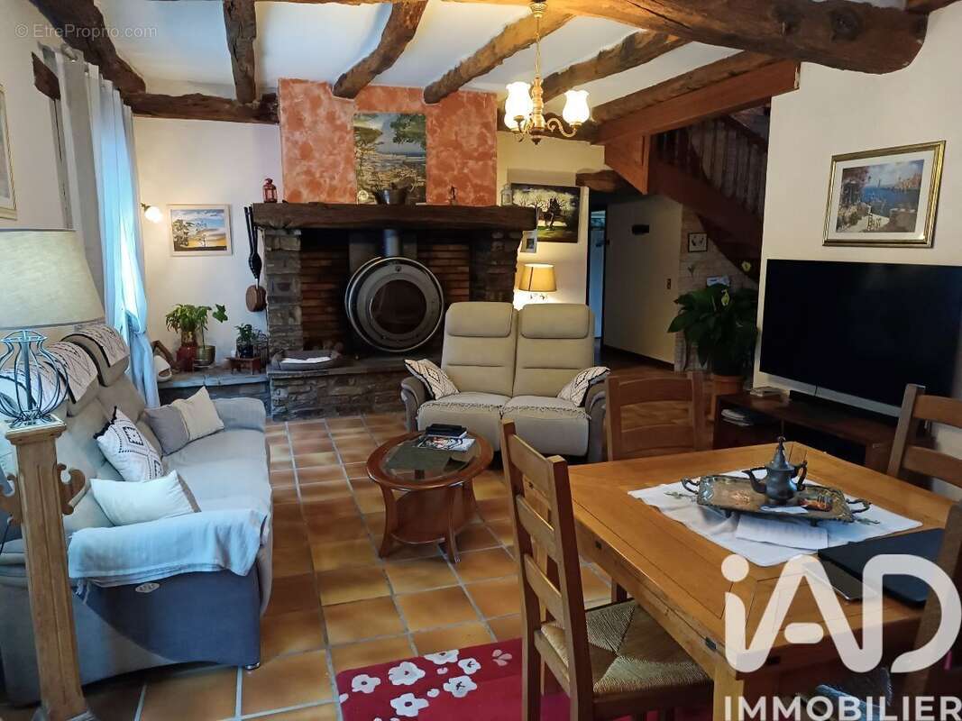 Maison 152 m² à Mazamet  - photo 6