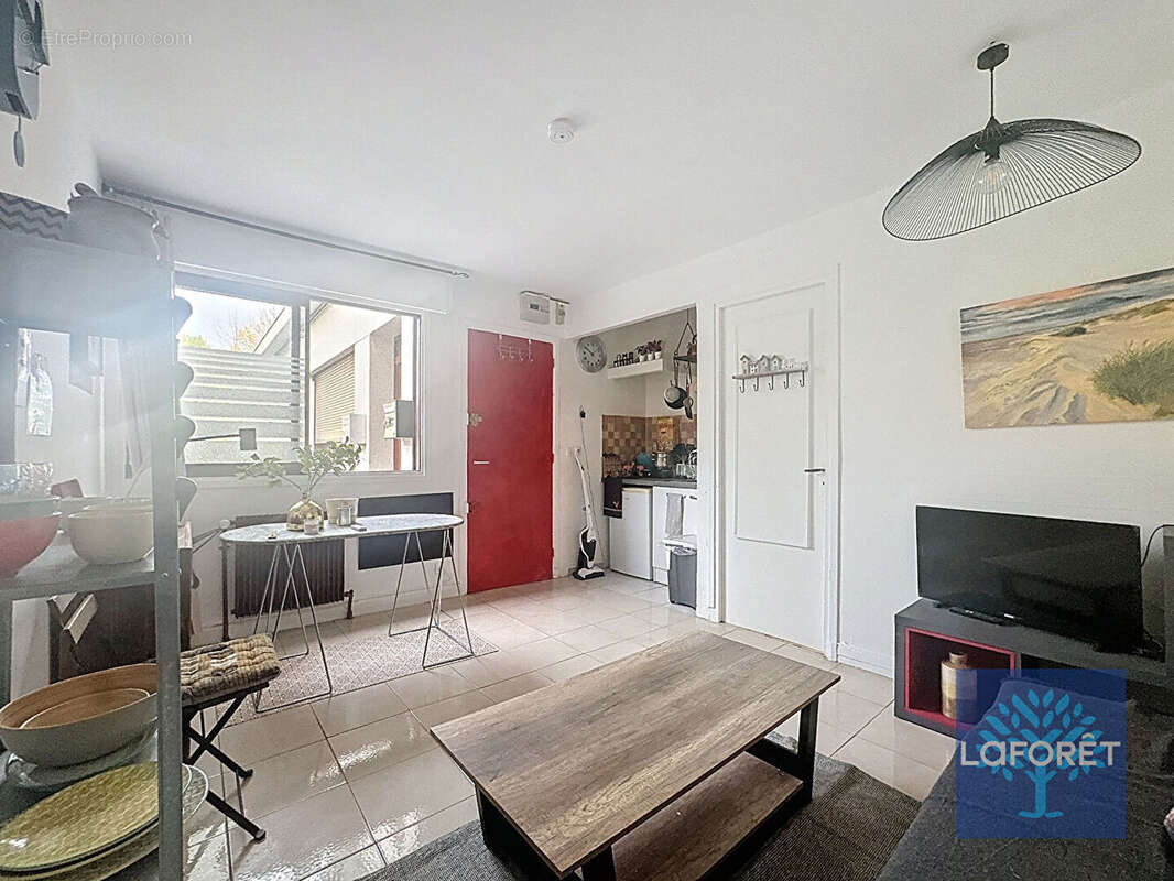 Appartement à CHILLY-MAZARIN