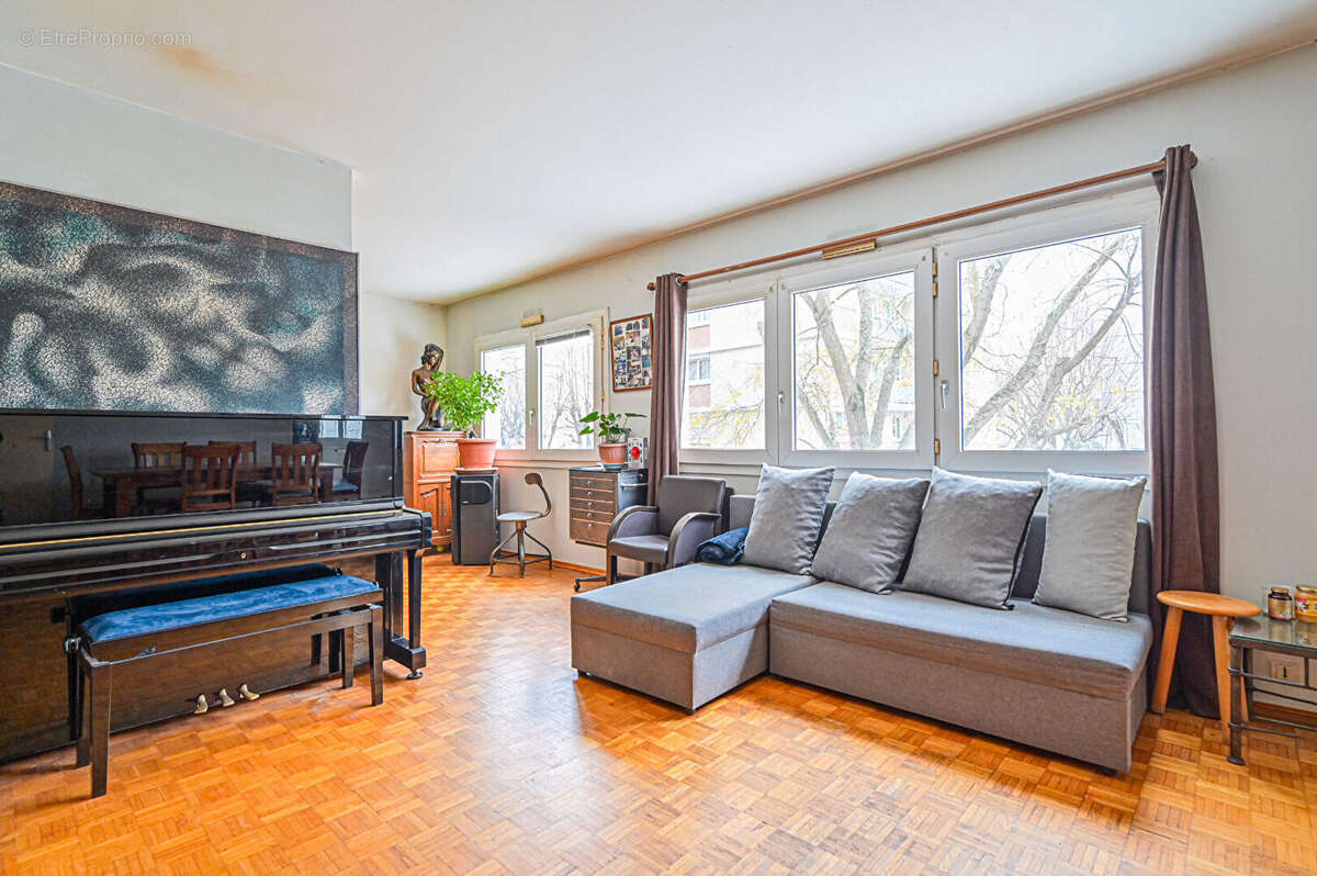 Appartement à VITRY-SUR-SEINE