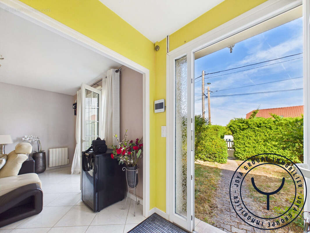 Maison 120 m² à Sainte-Maure  - photo 5