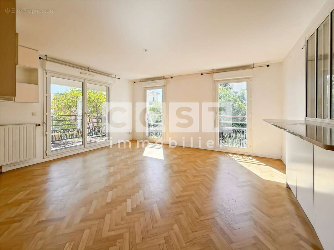 Appartement à ASNIERES-SUR-SEINE