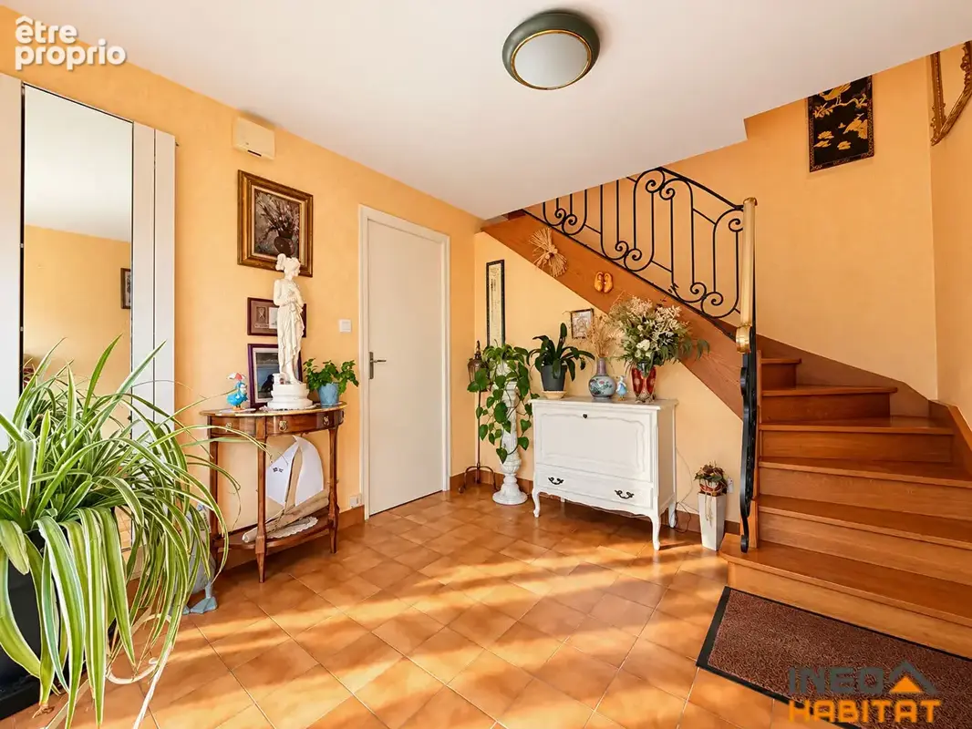 Maison 5 pièces - 4 chambres - Terrain de 2 780 m² - Au calme - photo 14