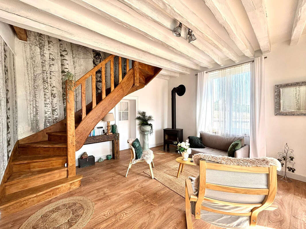 Maison à TILLIERES-SUR-AVRE