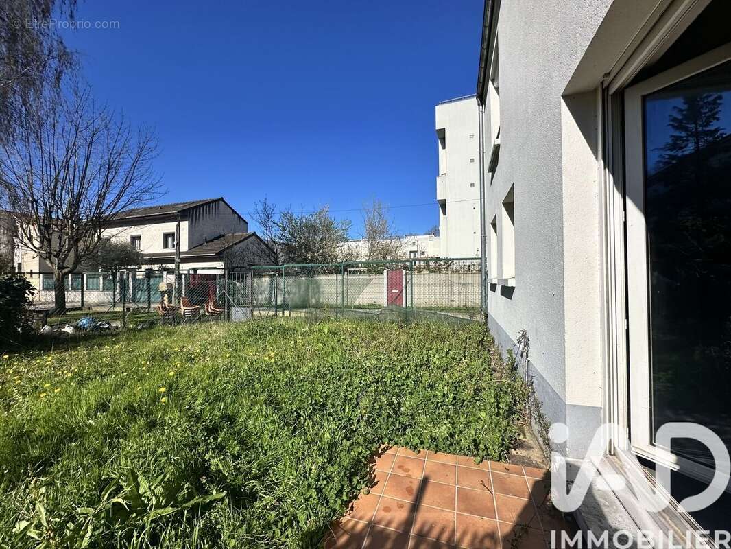 Photo 3 - Appartement à ROMAINVILLE