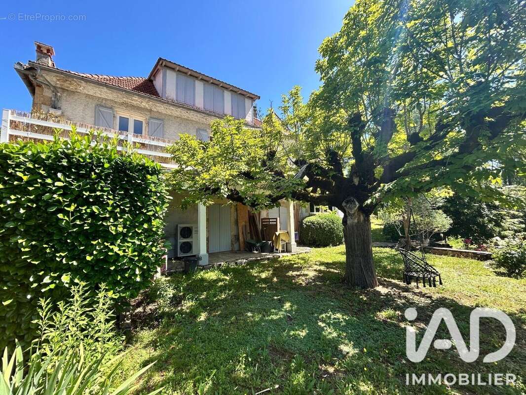 Maison 116 m² à Vayrac  - photo 2