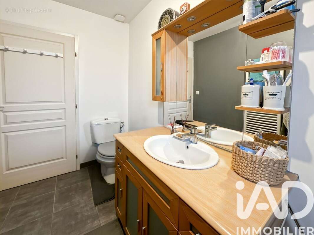 Photo 8 - Maison à VOISINES