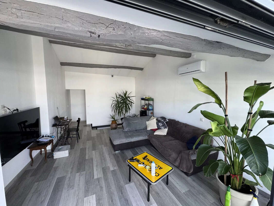 Maison à BARJAC