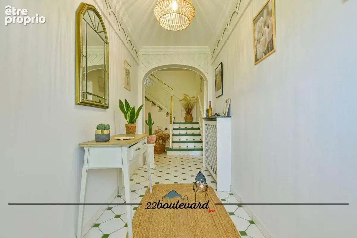 Maison 7 pièces 220 m² à vendre à Condat-Sur-Vienne (87920) - photo 2