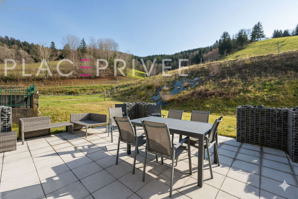 Maison à GEMAINGOUTTE