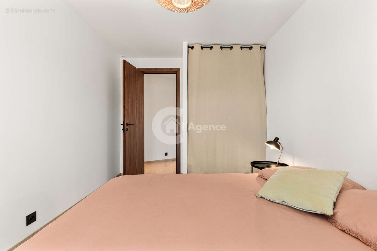Appartement à LE CANNET