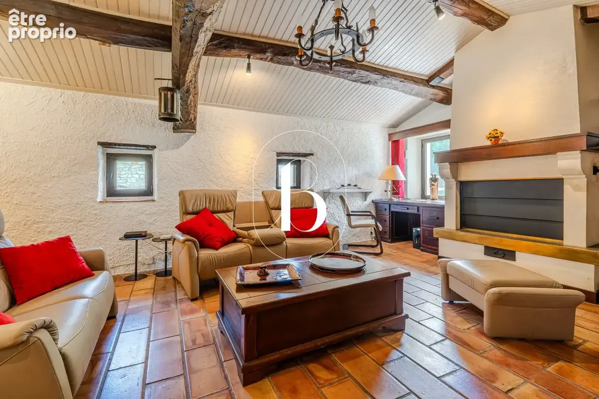 Charme et caractère pour cet ensemble immobilier d'exception... - photo 9