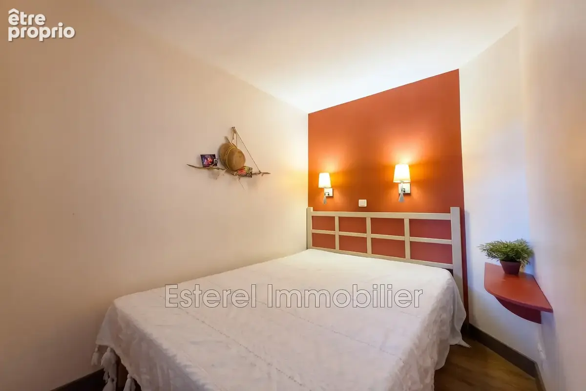 Appartement 2 pièces 27 m² à vendre à Saint-Raphael (83700) - photo 3