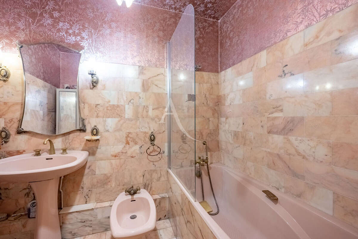 Appartement à SAINT-GRATIEN