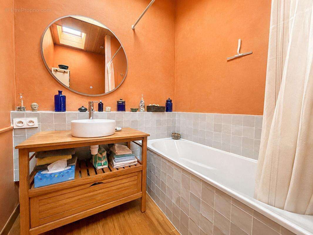 Vente T4 98m2 BORDEAUX (33800) - photo 5