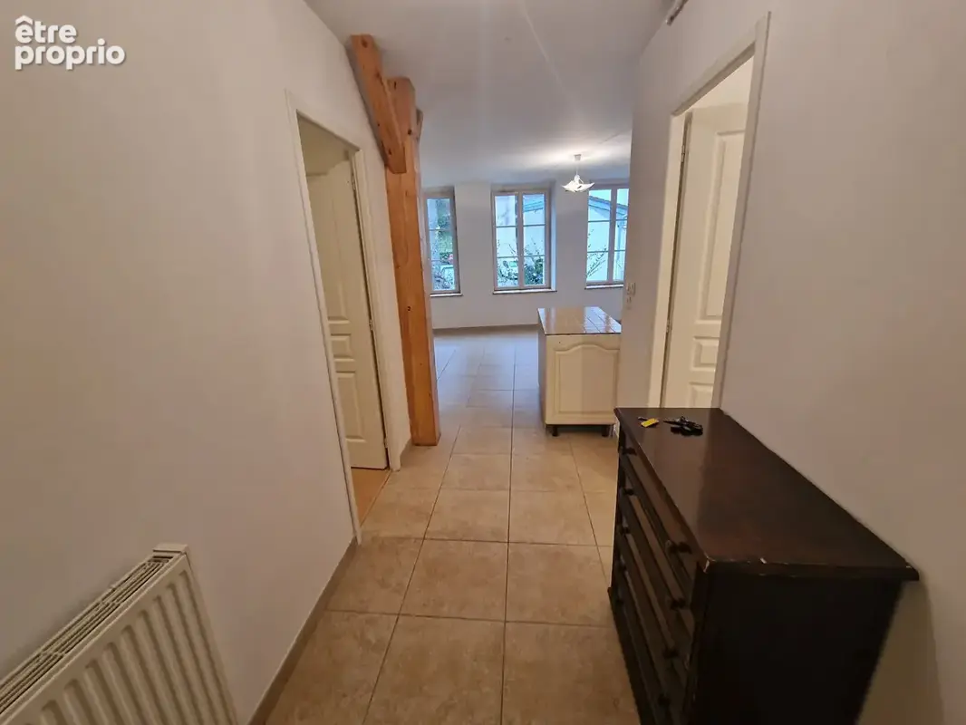 Appartement Nantua 2 pièce(s) 50.2 m2 - photo 3