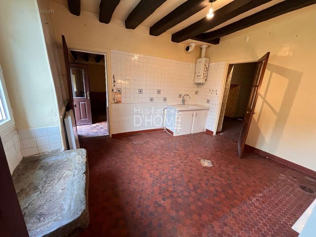 Belle propriete avec 1 annexe et 2 garages sur touquin - photo 7