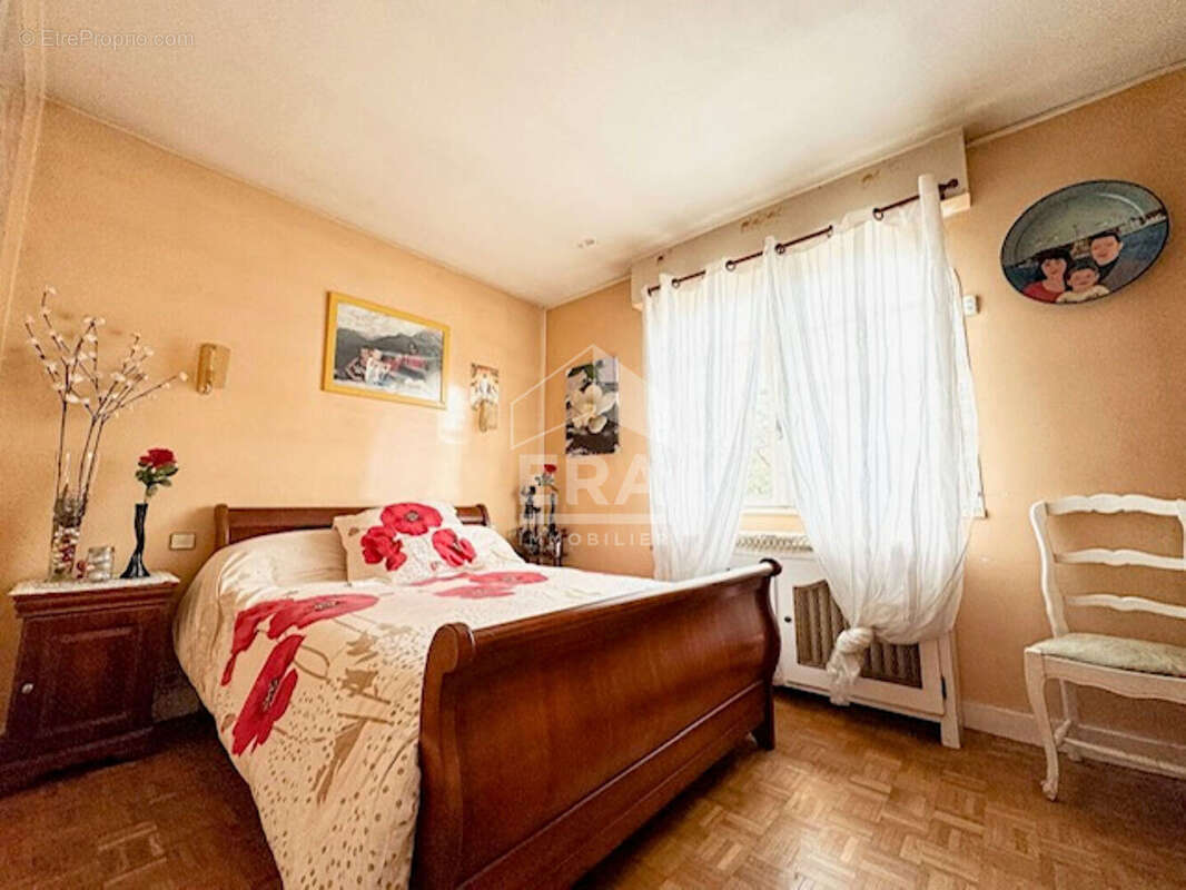 Maison à SARTROUVILLE