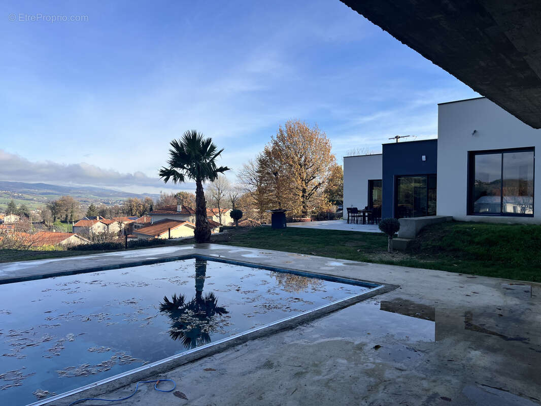 Maison à SAINT-CHAMOND