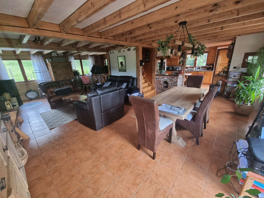 Maison à FAVERGES
