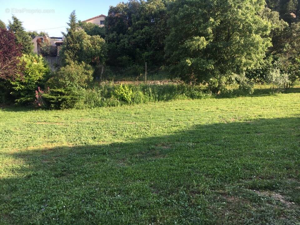 Terrain à LES PENNES-MIRABEAU