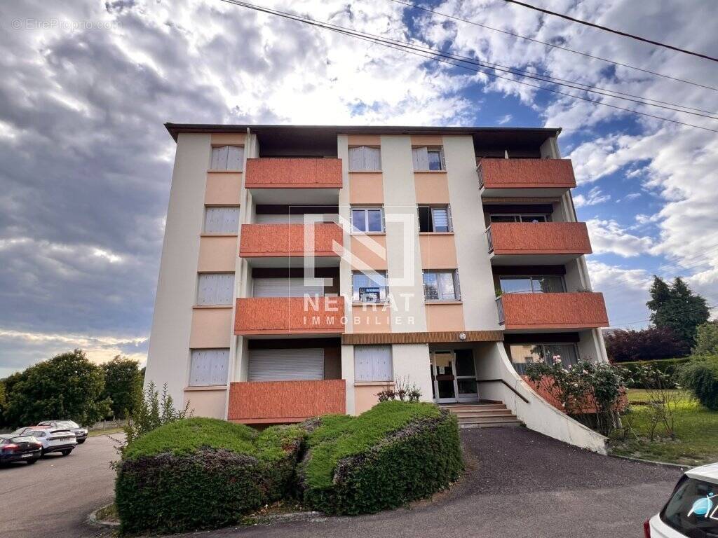 Appartement à EPINAC