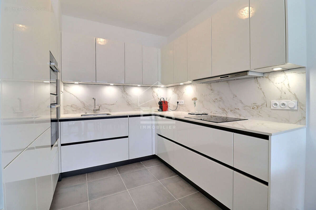 Appartement à RUEIL-MALMAISON