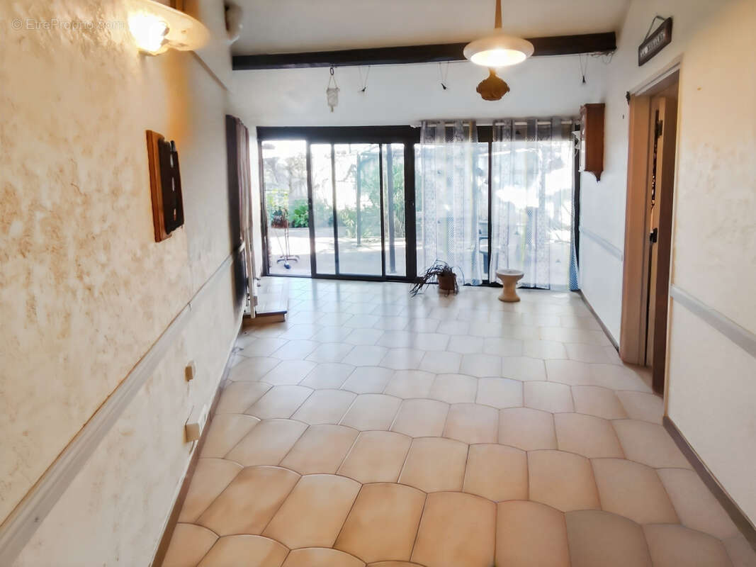 Maison à PONT-SAINT-ESPRIT