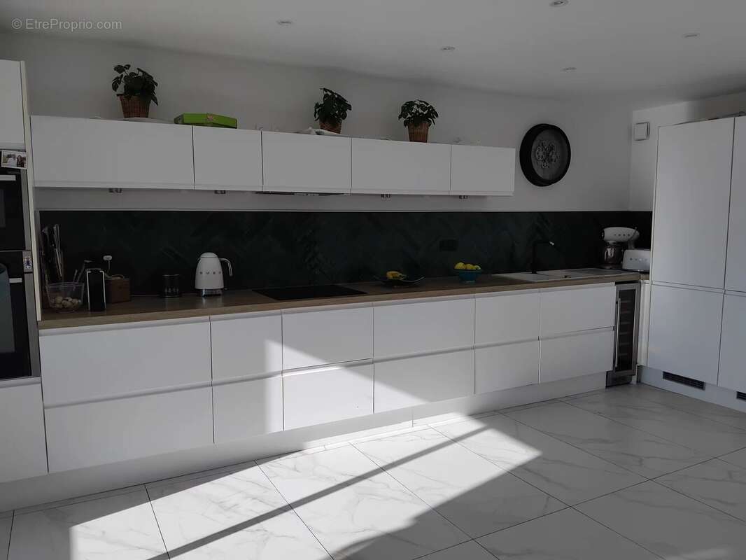 Appartement à MARSEILLE-9E