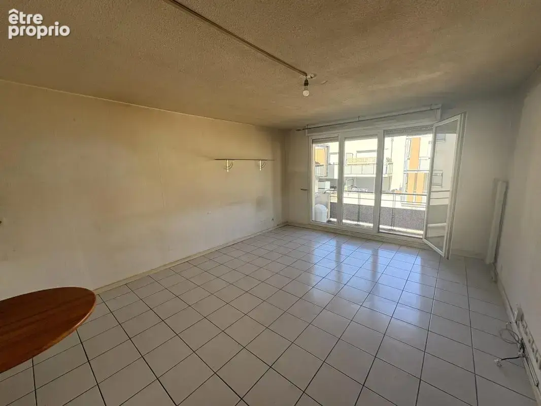 T2 48 m2 hyper centre Aucamville - Balcon et parking privatif - photo 4