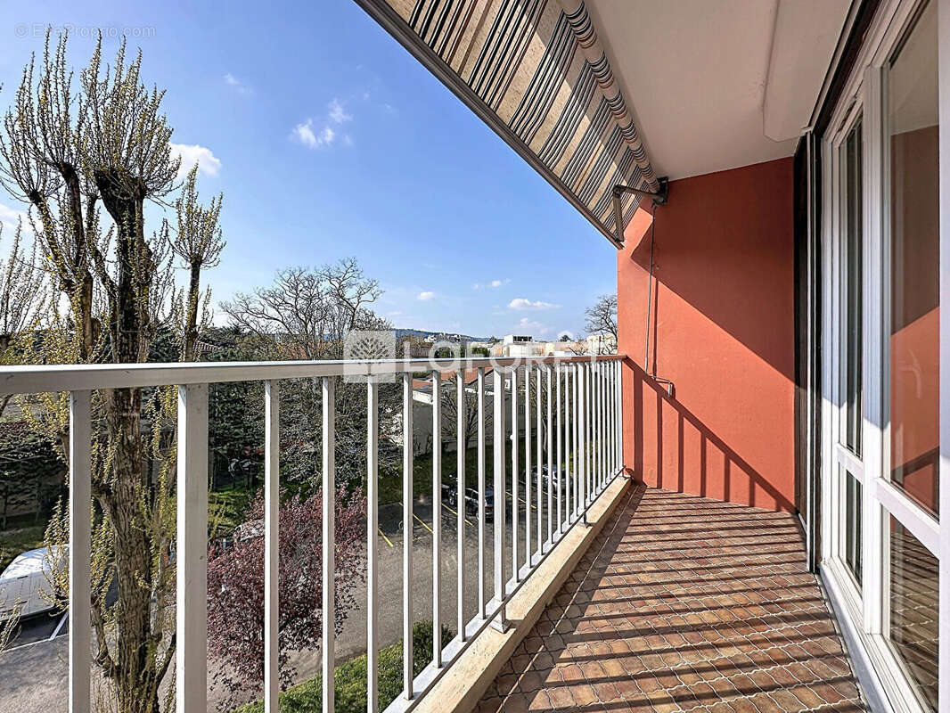 Appartement à CALUIRE-ET-CUIRE