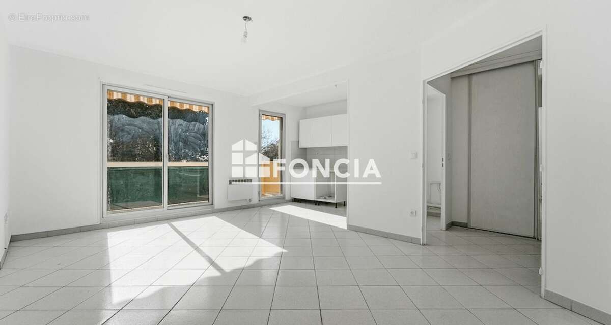 NICE OUEST - 5 pièces traversant de 108 m2 - 2 terrasses - Garage - photo 4