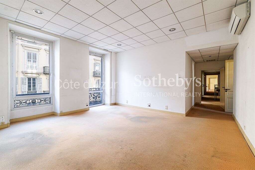 Nice Carré d'or, plateau de 300m² dans élégant immeuble bourgeois - photo 17