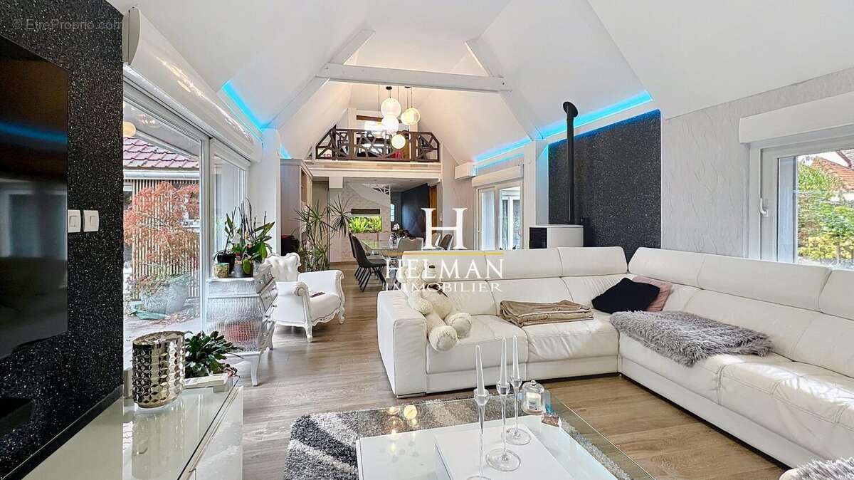 Maison à EPERLECQUES