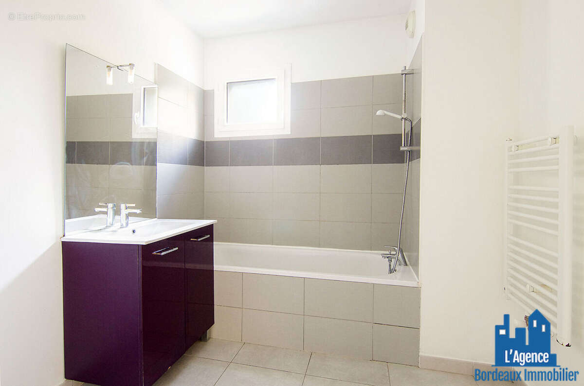 Appartement à PESSAC