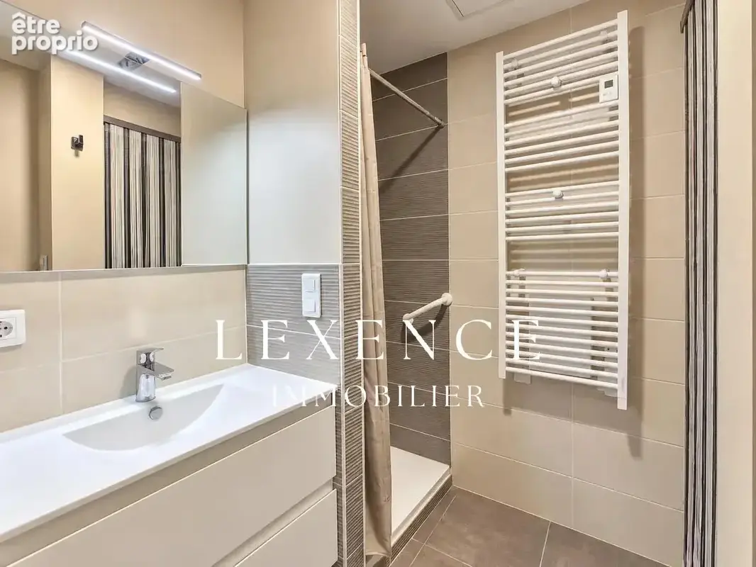 Immeuble de 135m² centre ville Mallemort - photo 20