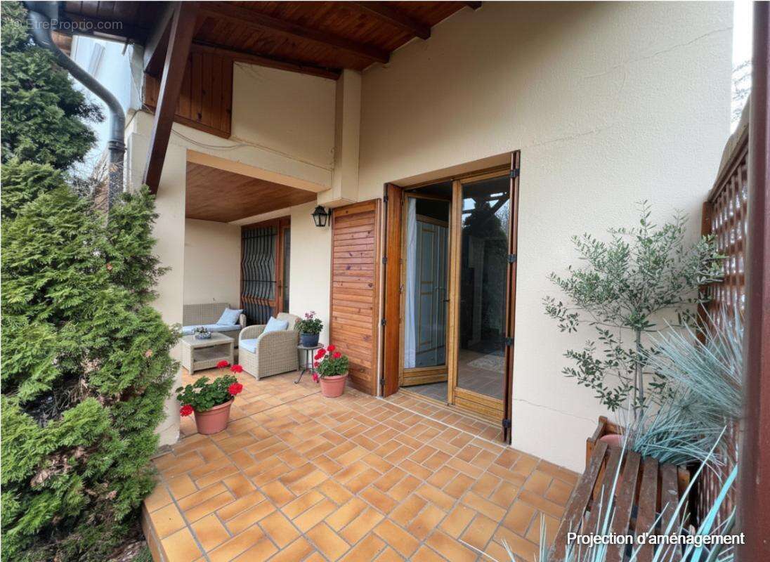 Maison à AIGUEPERSE