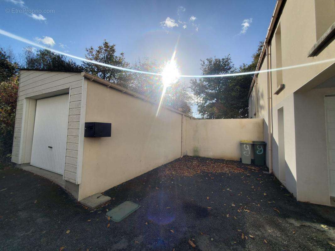 Maison à JUIGNE-DES-MOUTIERS