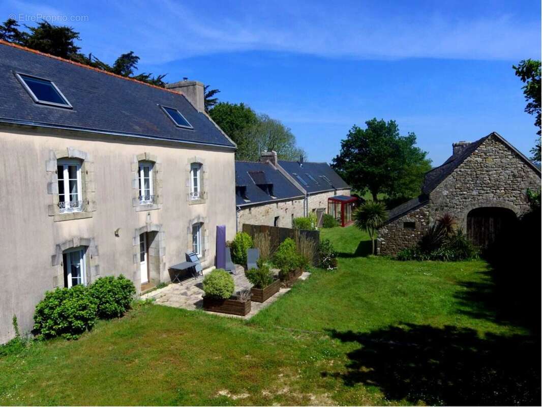 Maison à POULDERGAT