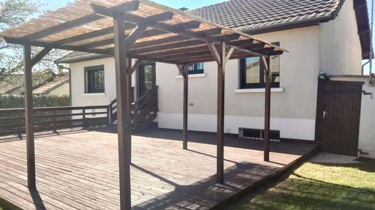 Maison à LA VILLEDIEU-DU-CLAIN