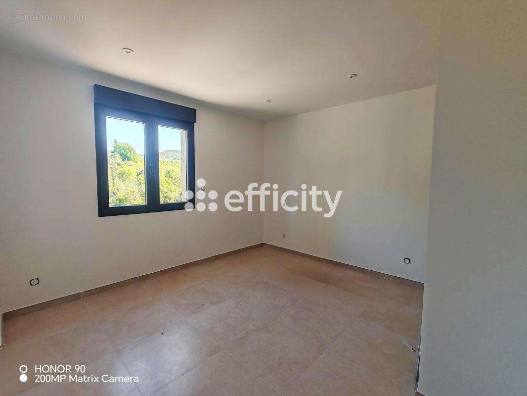 Maison 112 m² à Marseille-15e  - photo 6