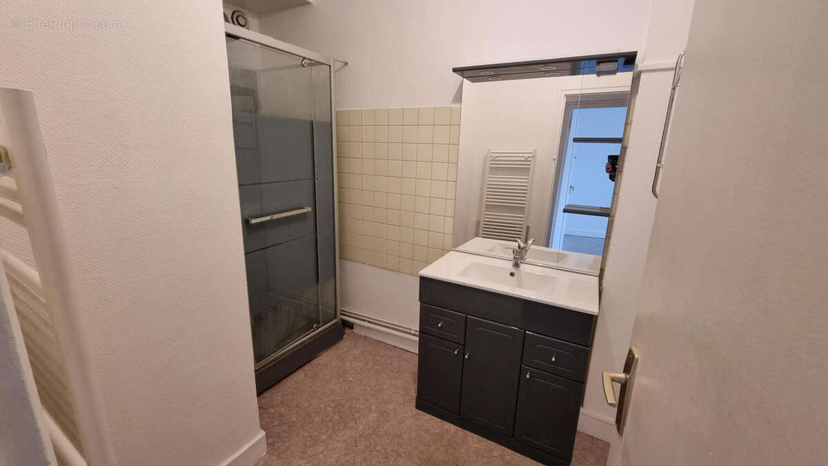 20221103_101028 - Commerce à NONTRON