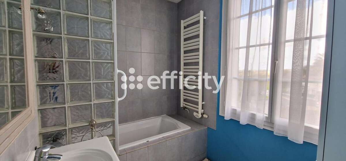 Maison à SAINT-MICHEL