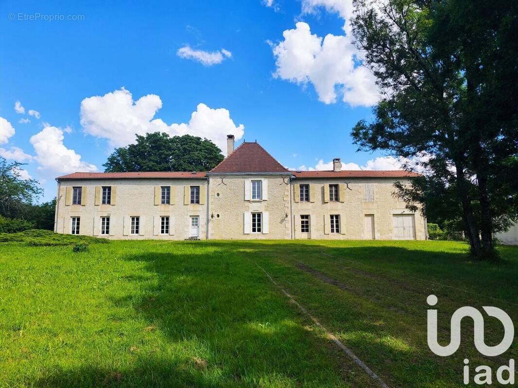 Photo 1 - Maison à AIFFRES