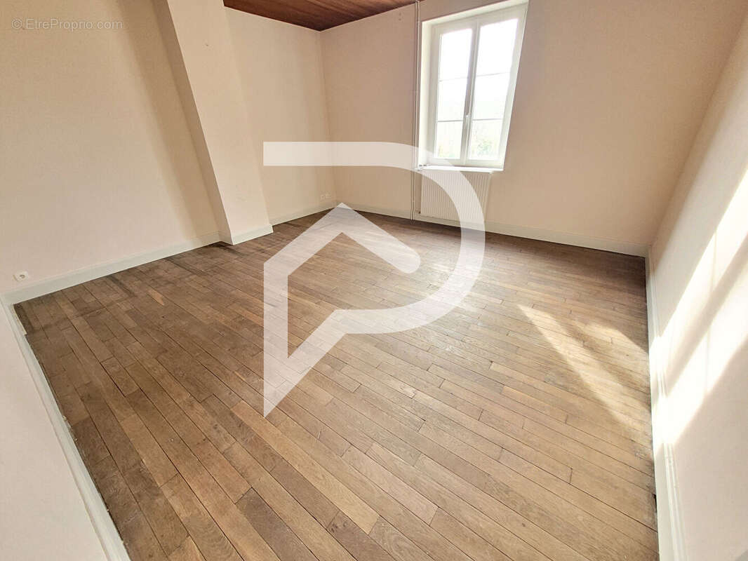 Maison à DOULAINCOURT-SAUCOURT