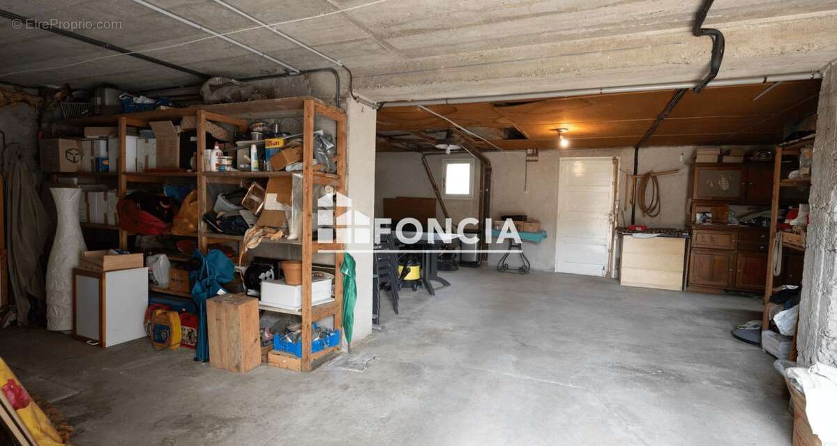 TOURNON nord, proche de toutes les commodités, maison lumineuse à rénover - photo 13