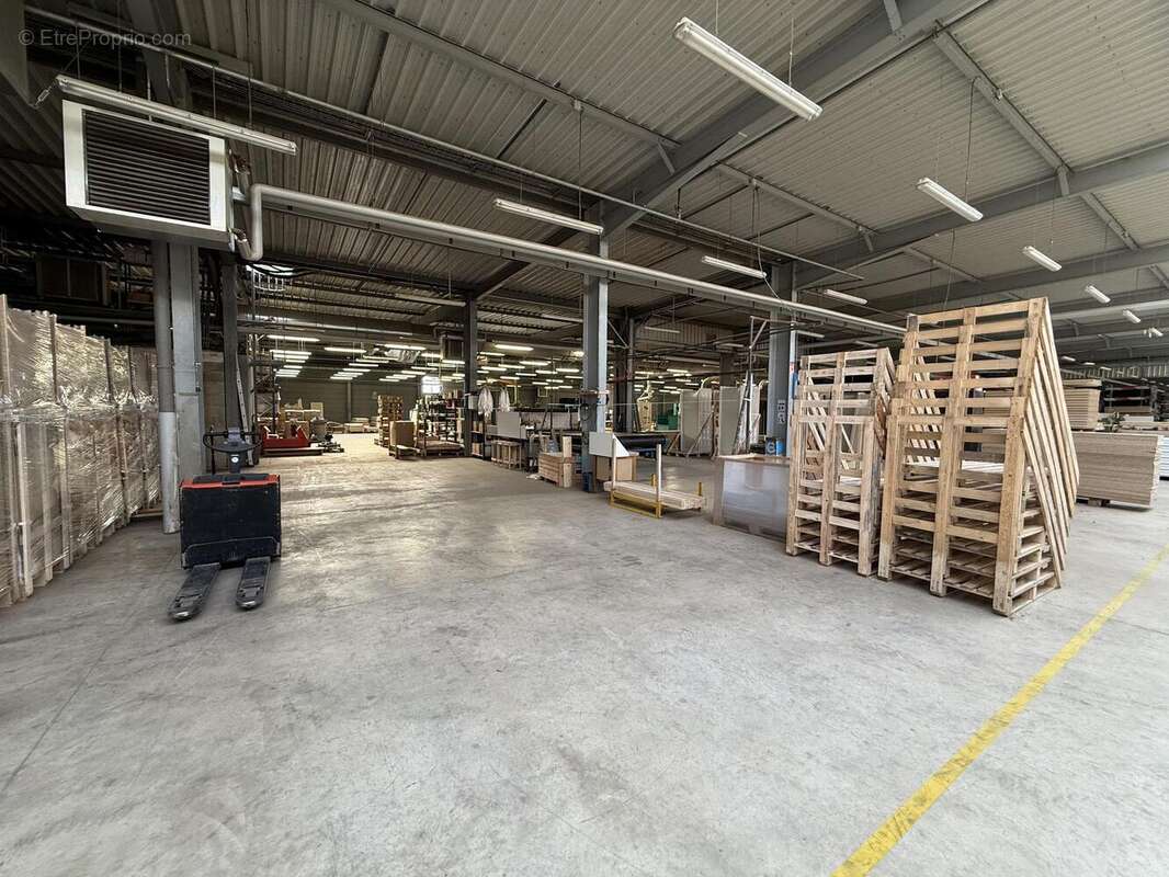 Photo 6 - Autre à TROYES