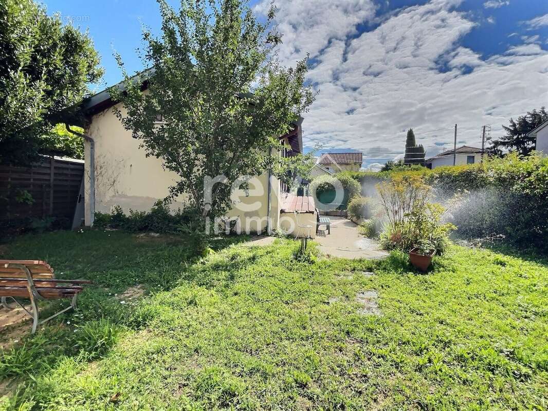 Maison à VAULX-EN-VELIN