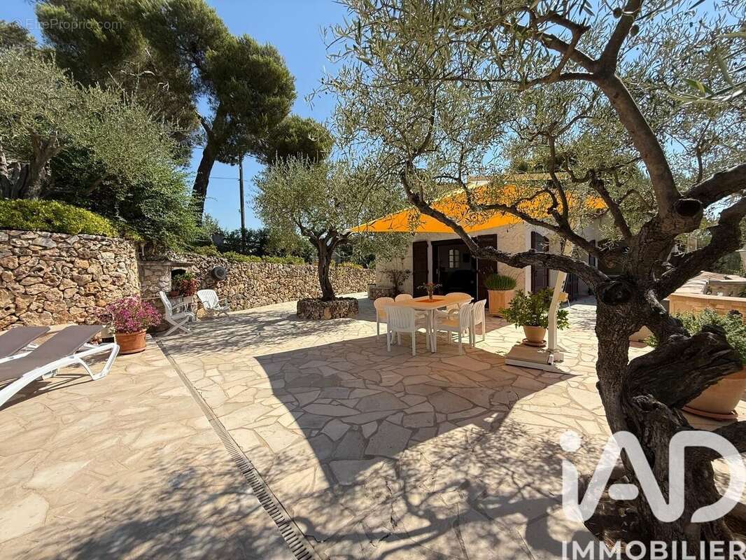 Photo 3 - Maison à CARROS